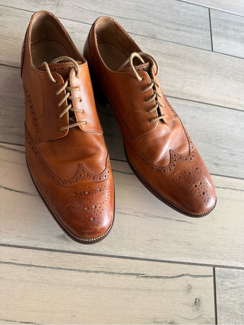 Cole Haan Men's Tan Wingtip Brogue Oxfords